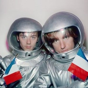 Spiderwebs: Air on 23/03/2026 from 13:00-14:00