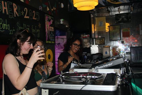 trust me im a doctor subveillance